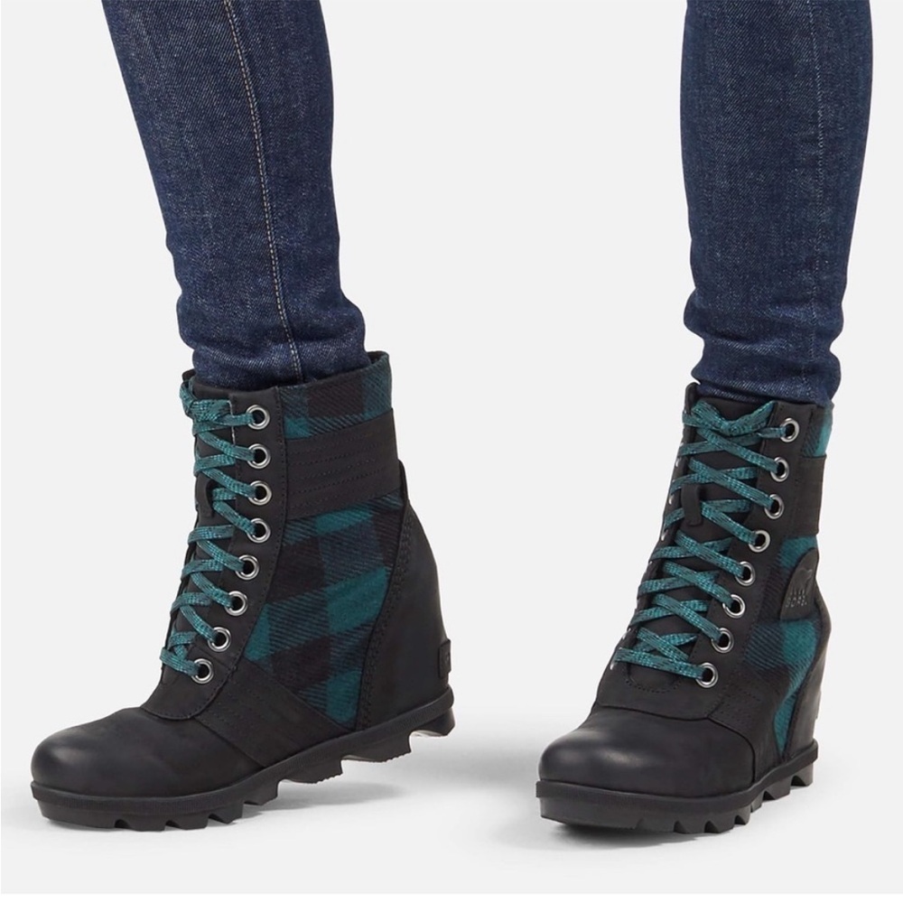 Sorel Boots Lexie Wedge Black Plaid Teal Green Blue 8.5